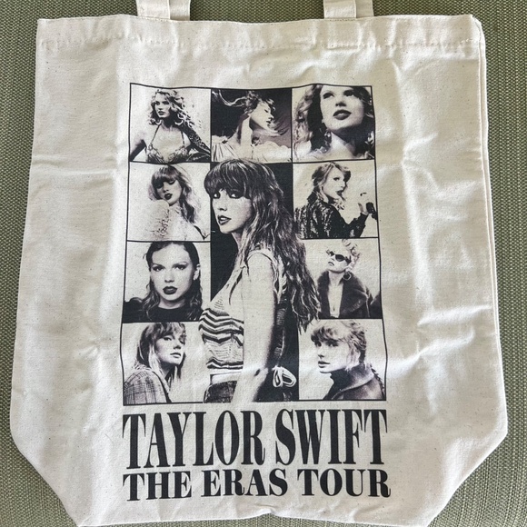 Taylor Swift Eras Tour Tote VIP Canvas Tote Bag - Picture 6 of 8